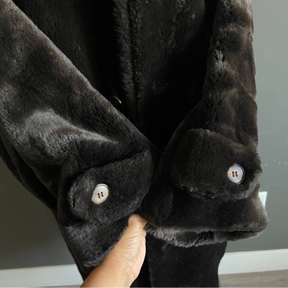 Vintage Faux Fur Coat Oversized Brown Plush Long Minimalist Coat Glam 90s - Picture 3 of 8